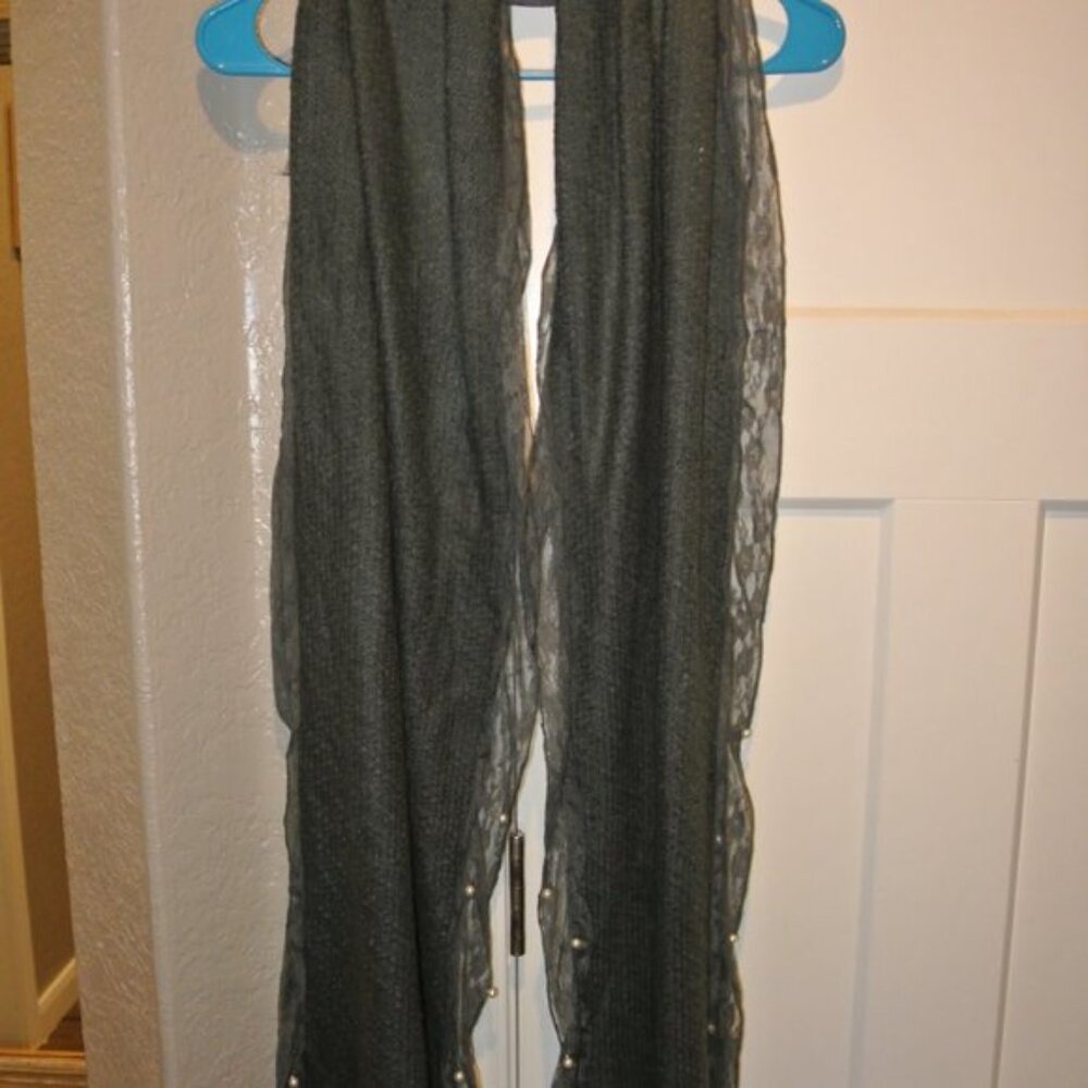 Scarf - Picture 2 of 3